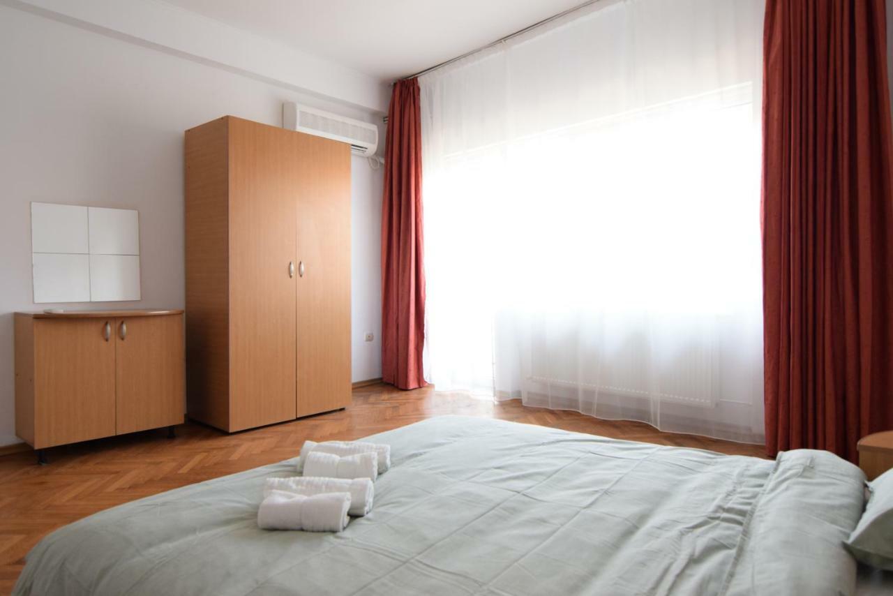 Resedinta Lui Calin - Downtown Park Cismigiu Apartment Bucureşti Ngoại thất bức ảnh