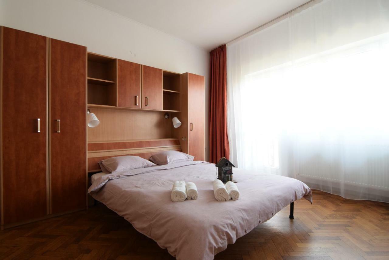 Resedinta Lui Calin - Downtown Park Cismigiu Apartment Bucureşti Ngoại thất bức ảnh