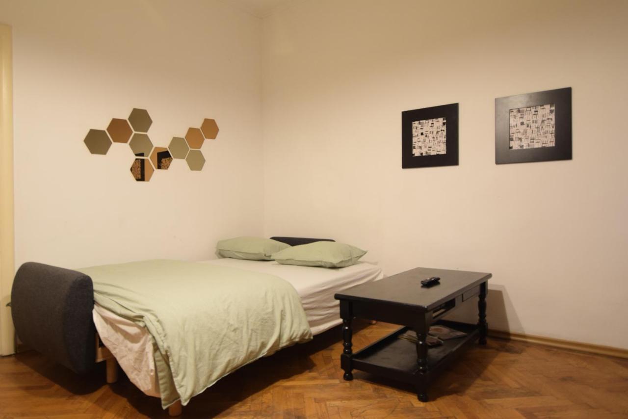 Resedinta Lui Calin - Downtown Park Cismigiu Apartment Bucureşti Ngoại thất bức ảnh